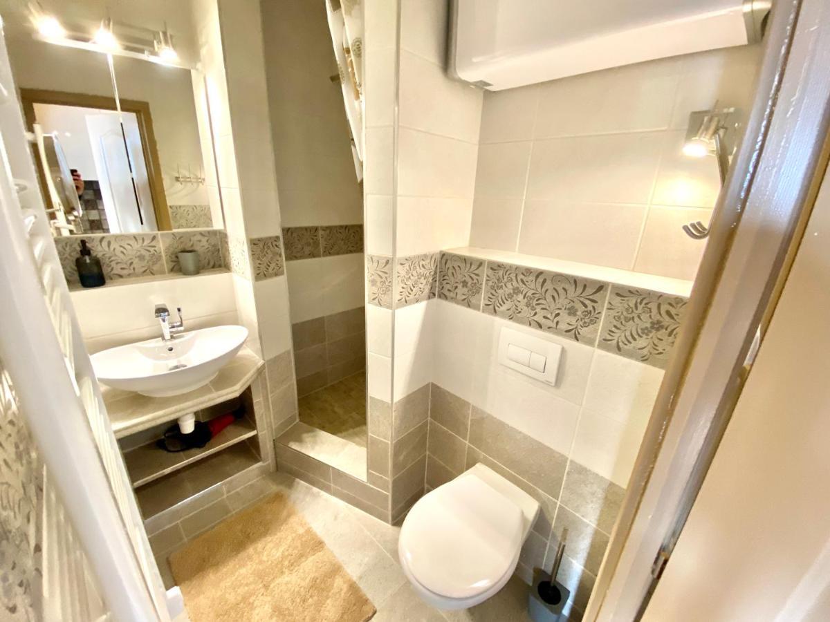 Aqua Blue Apartmanok - Шіофок Екстер'єр фото