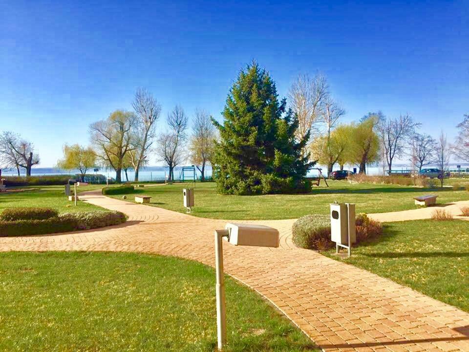Aqua Blue Apartmanok - Шіофок Екстер'єр фото